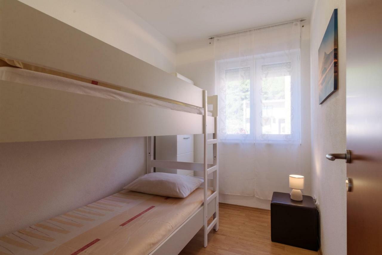 Apartman Niko Каштела Экстерьер фото